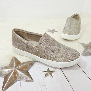 Naturalizer Marianne Slip On Sneakers Pewter Iridescent Snake Leather Size 7